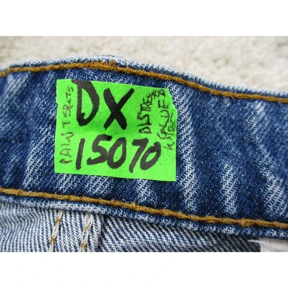 VINTAGE Levis Jeans 550 Relaxed Men 36x30 Blue Orange Tab Distressed Denim USA * - Picture 15 of 16